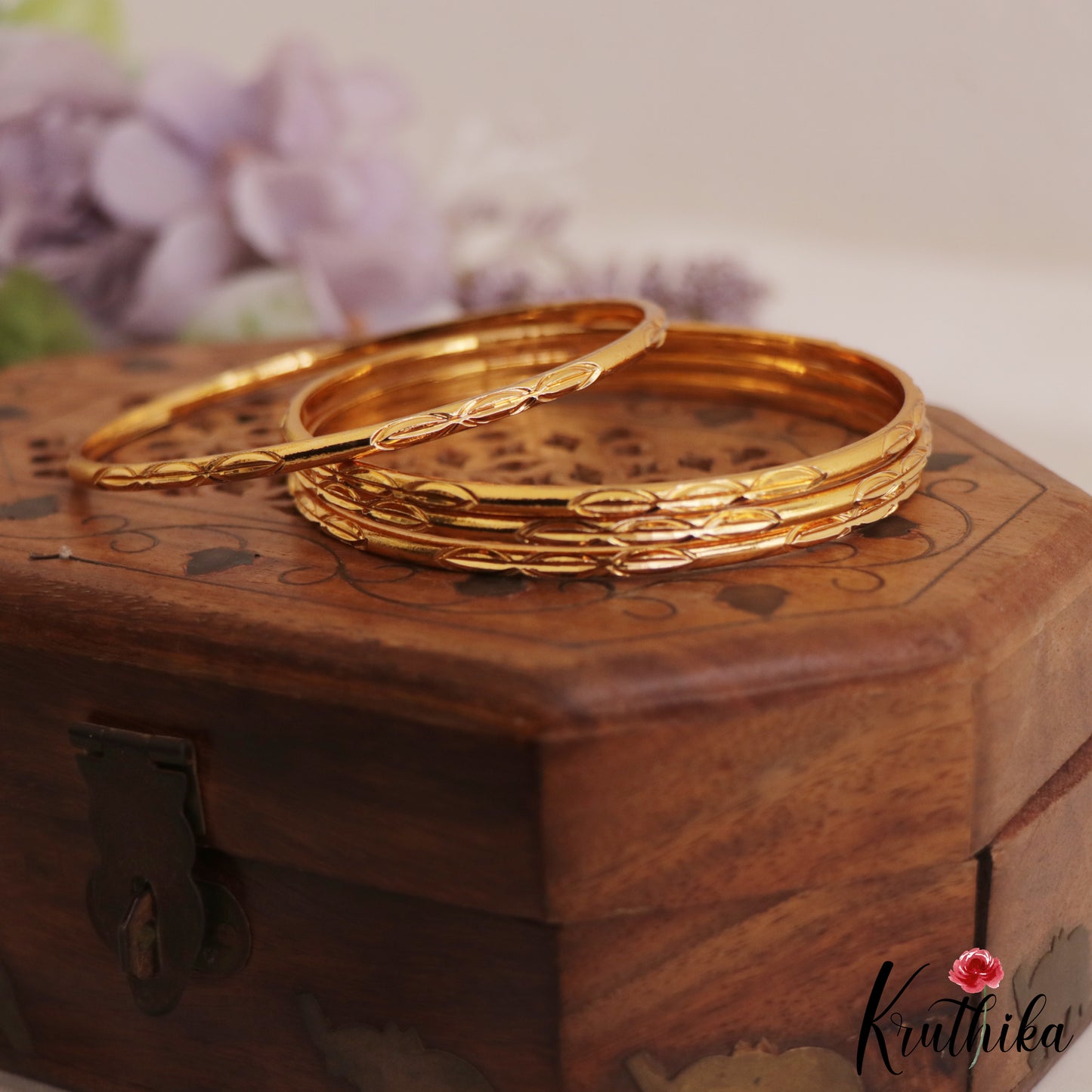 Classic Daily Wear Bangles B392 (Set of 4 Bangles)