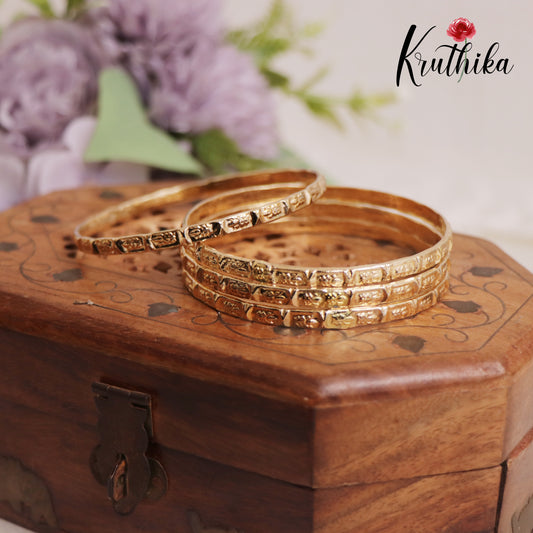 Elegant Lakshmi Panchaloham Daily Wear Bangles B385 (Set of 4)