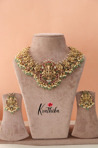 Elegant Lakshmi Kempu Necklace with Green Beads NC1308