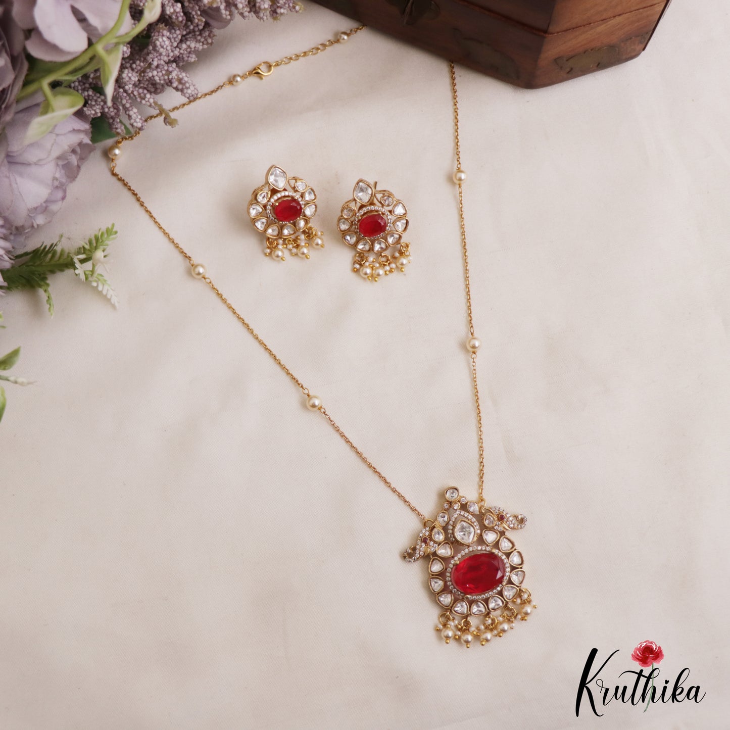 Sparkling Elephant Motifs Polki Victorian Pendant Chain Set LH2107 (Available In 4 Colors)
