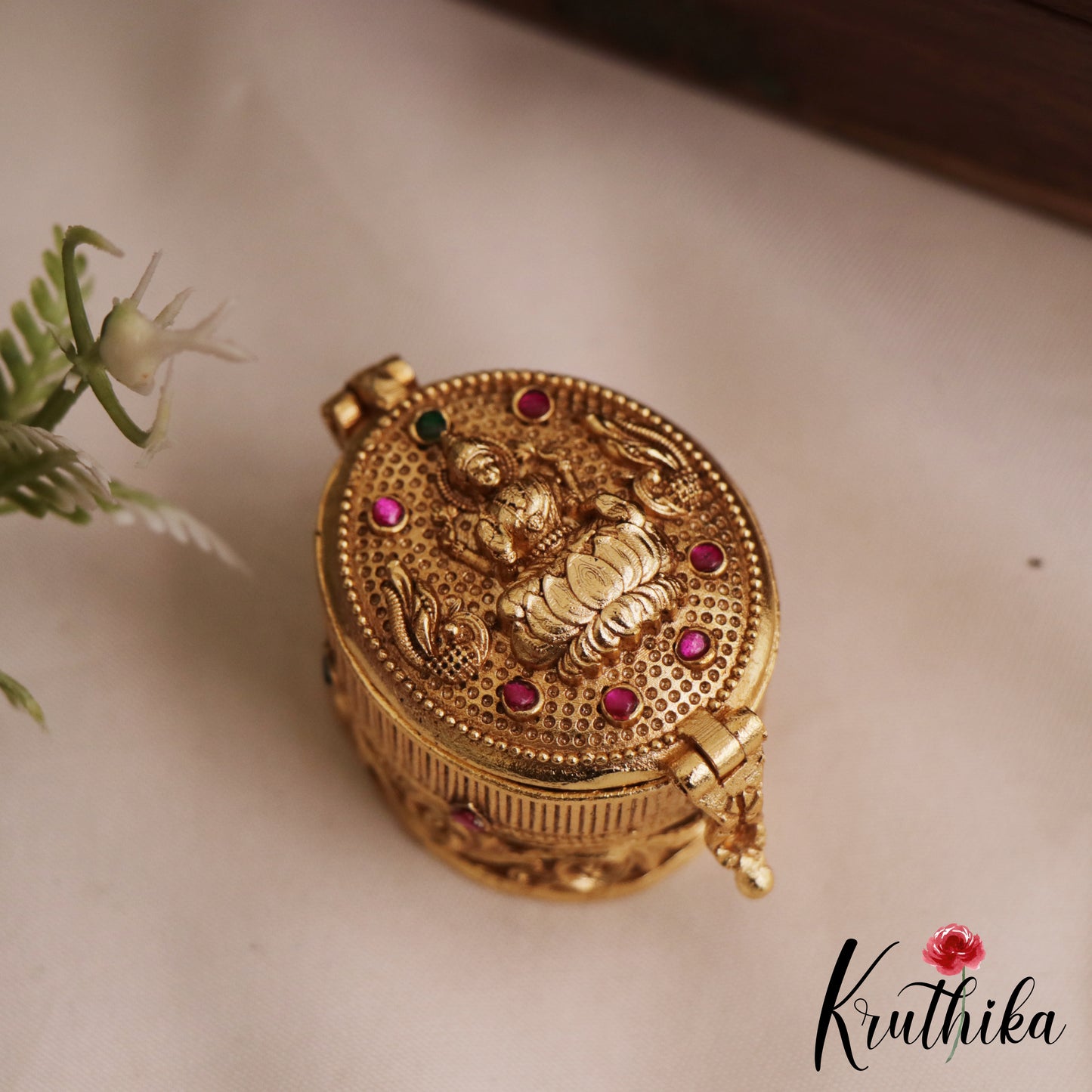 Beautiful Antique Lakshmi Motifs Kumkum Box K21