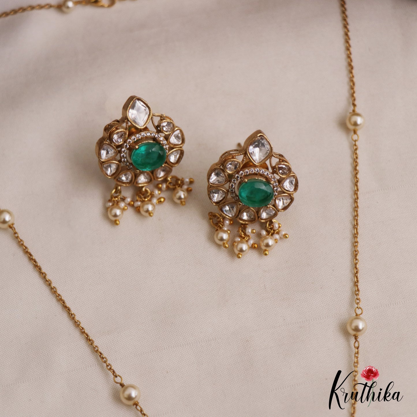 Sparkling Elephant Motifs Polki Victorian Pendant Chain Set LH2107 (Available In 4 Colors)