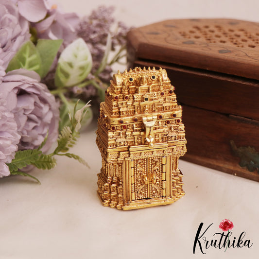 Beautiful Antique Temple Gopuram Kumkum Box K22