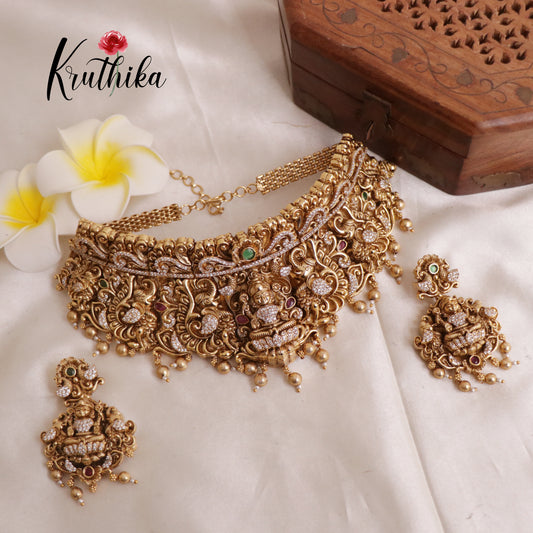 Premium polish Lakshmi Devi Nagas choker NC883 (Available in 2 Colours)