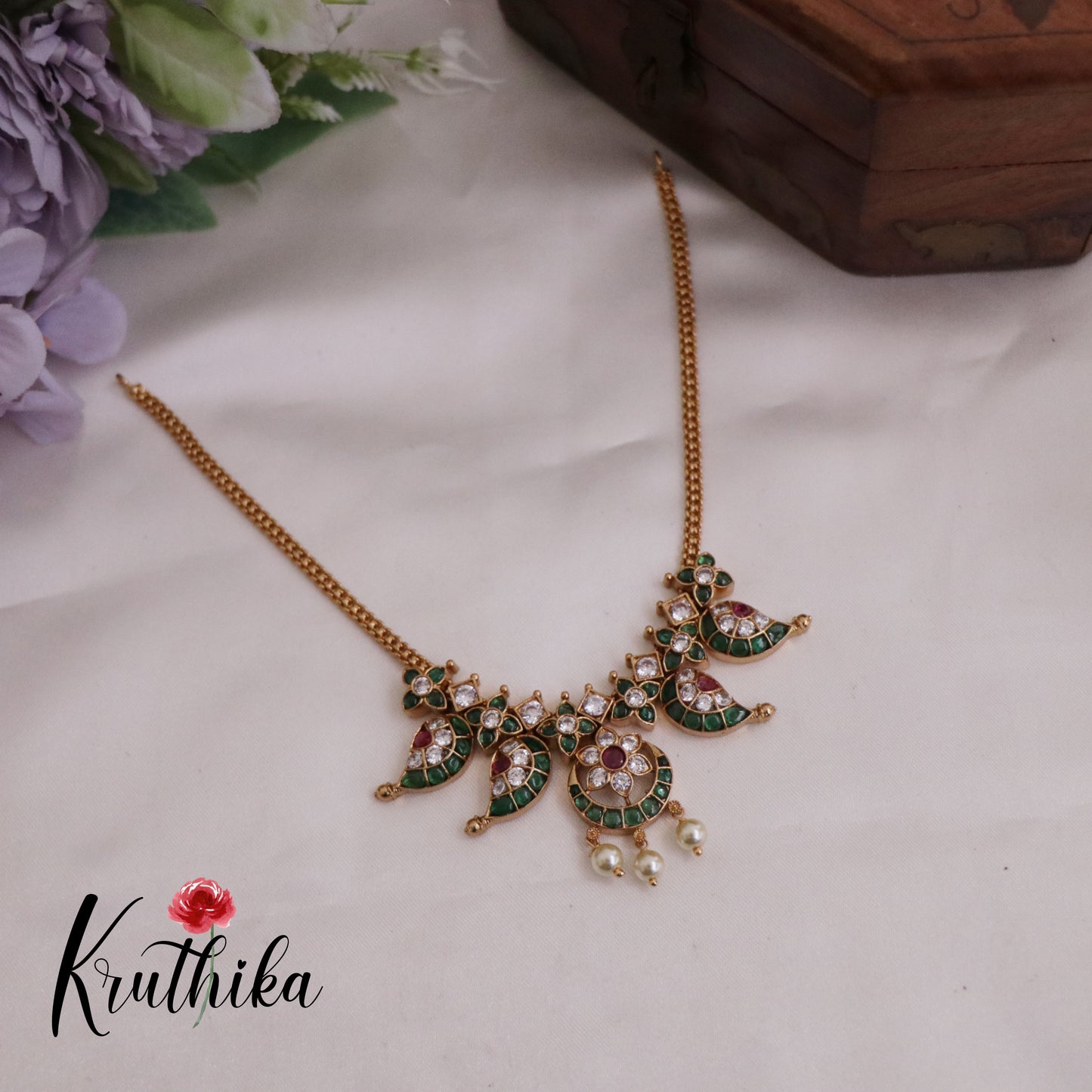 Simple Kemp Mango Design Chain Set NC2370