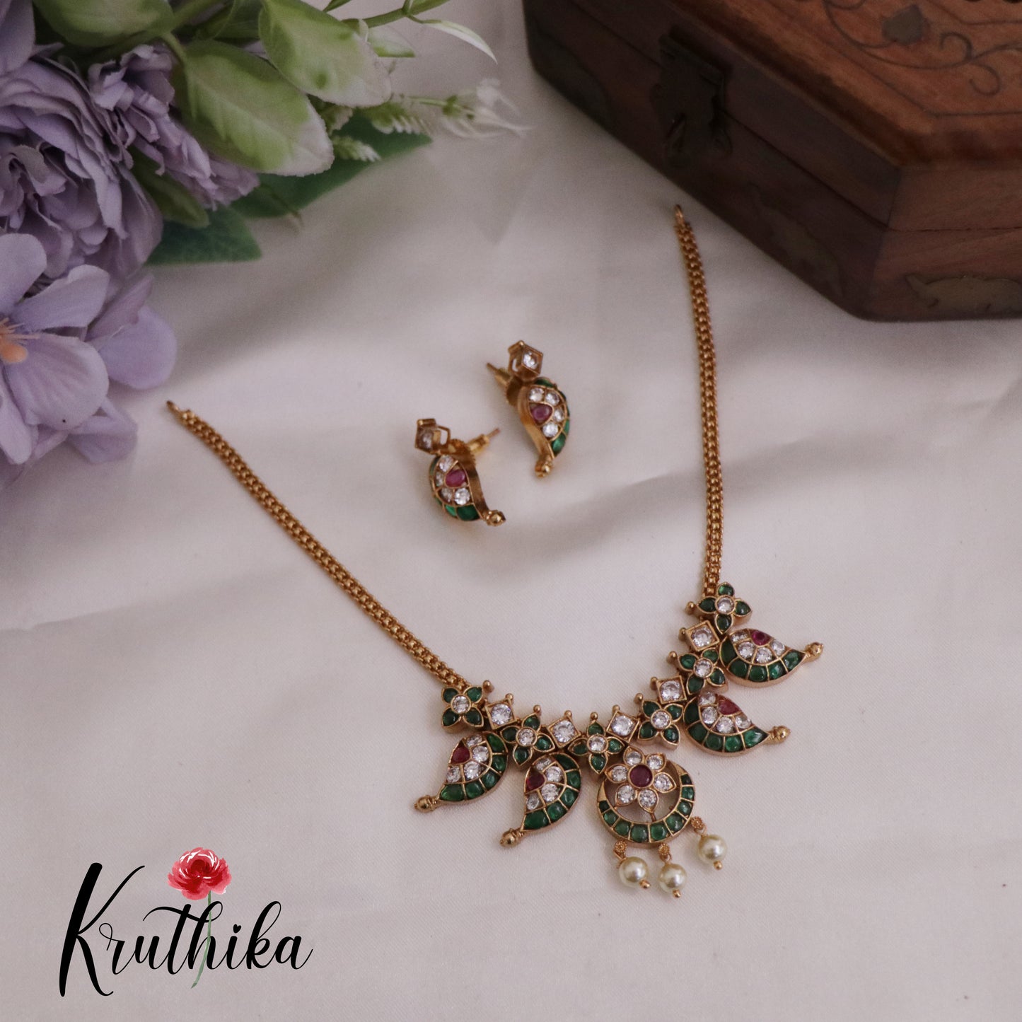 Simple Kemp Mango Design Chain Set NC2370