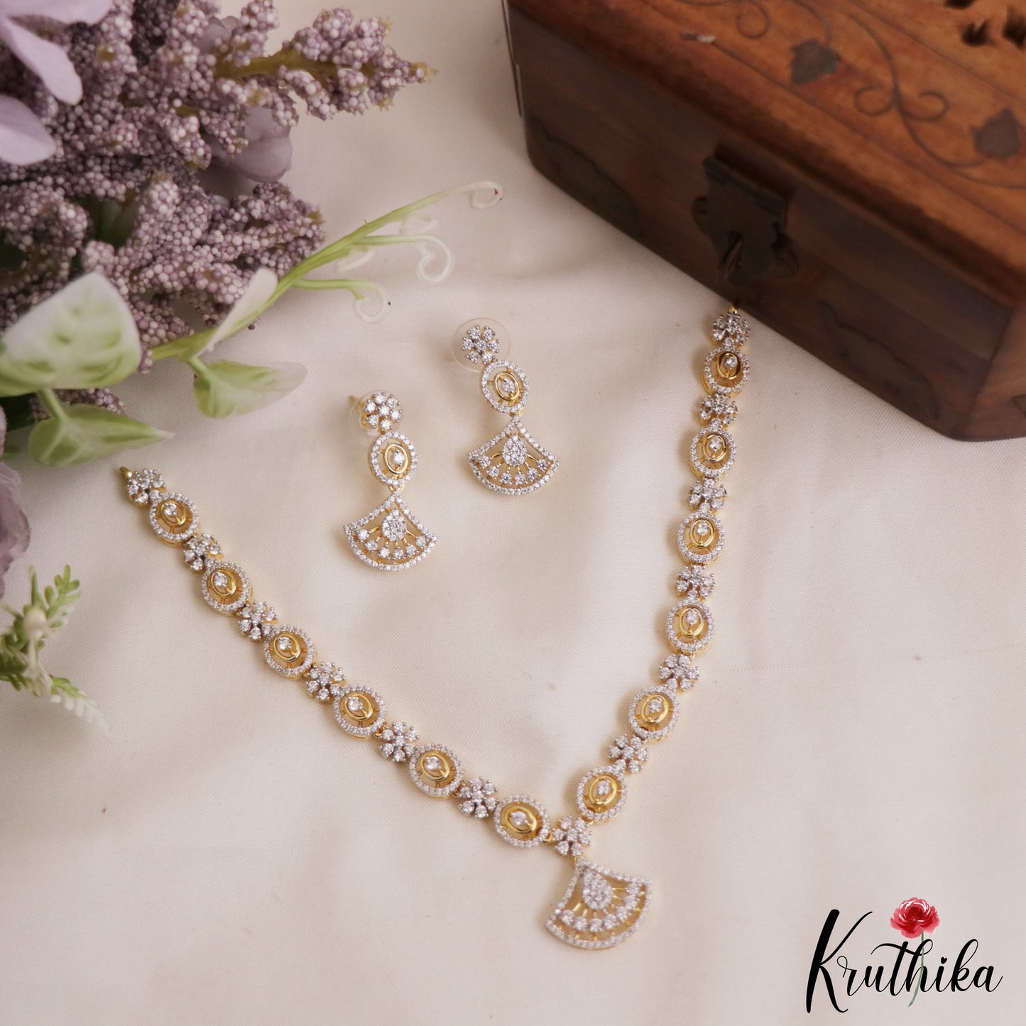 Elegant Floral Diamond-Finish Gold-Tone AD Necklace NC2916