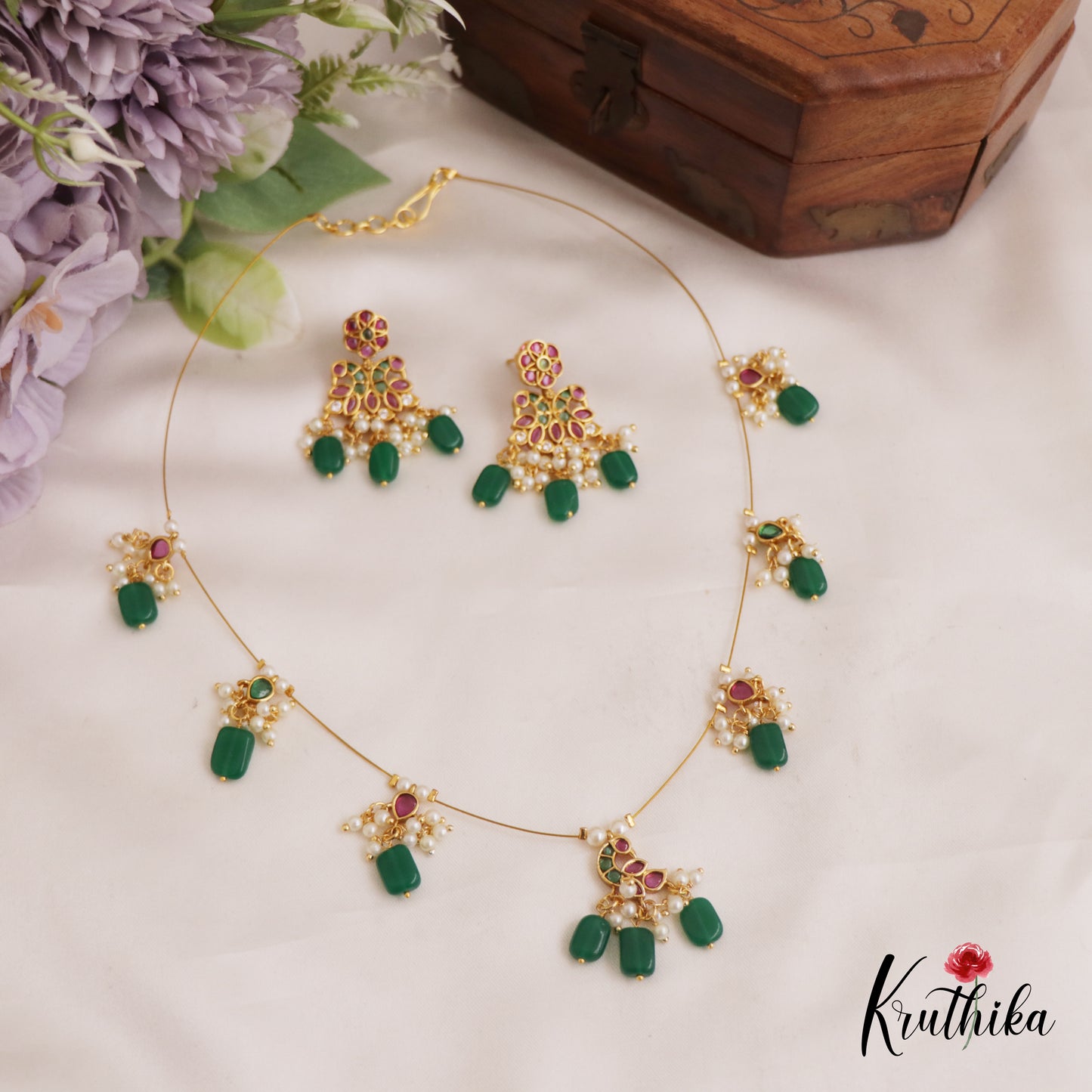 Classic Peacock Motifs Jadau Invisible Chain With Green Bead Drops NC2752