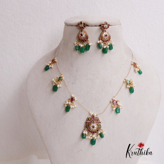 Glowing Peacock Kemp Stone Invisible Necklace NC2516