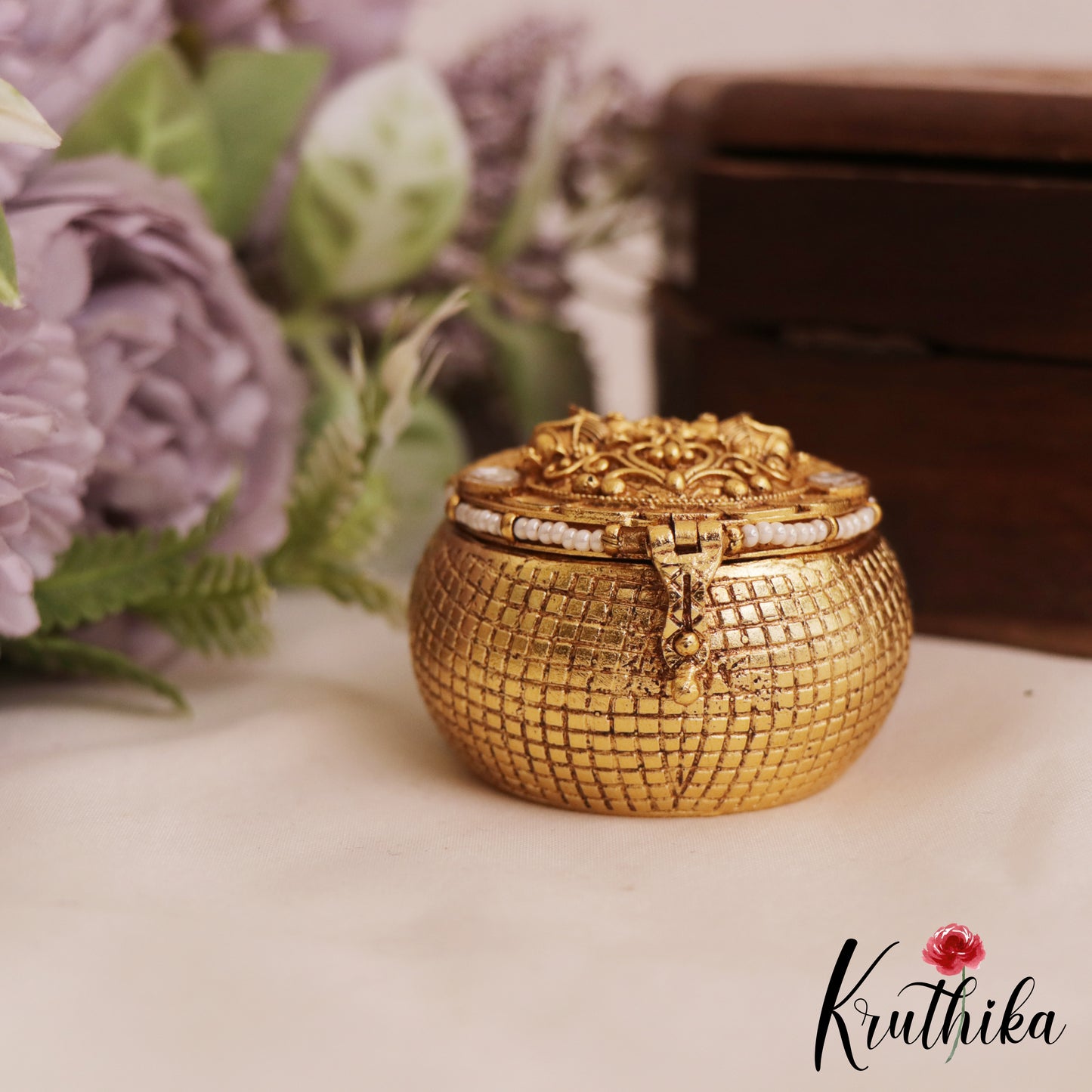 Beautiful Antique Elephant Motifs Kumkum Box K23 (Available In 4 Colors)