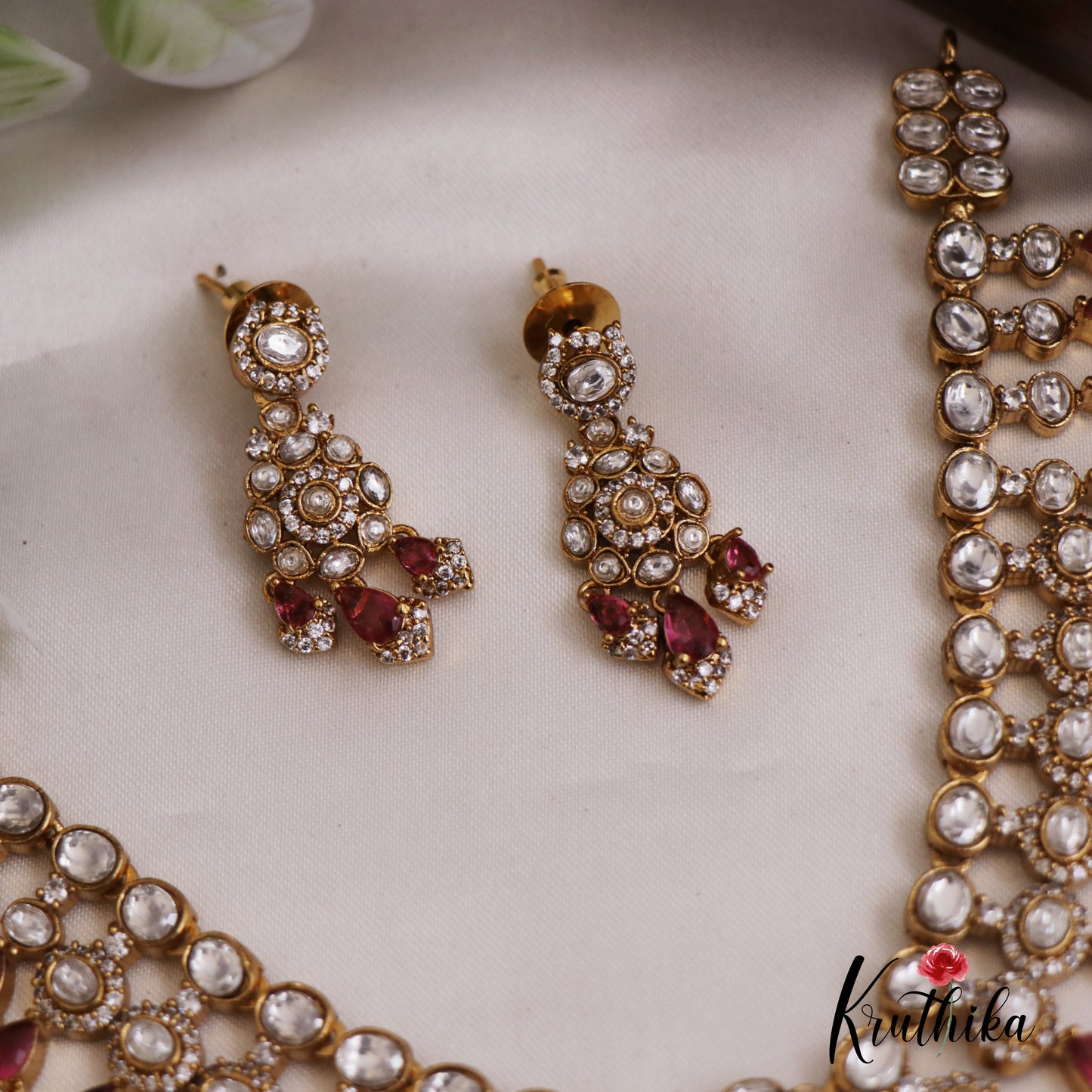 Elegant Teardrop AD Victorian Moissanite Necklace NC2667 (Available In 2 Colors)