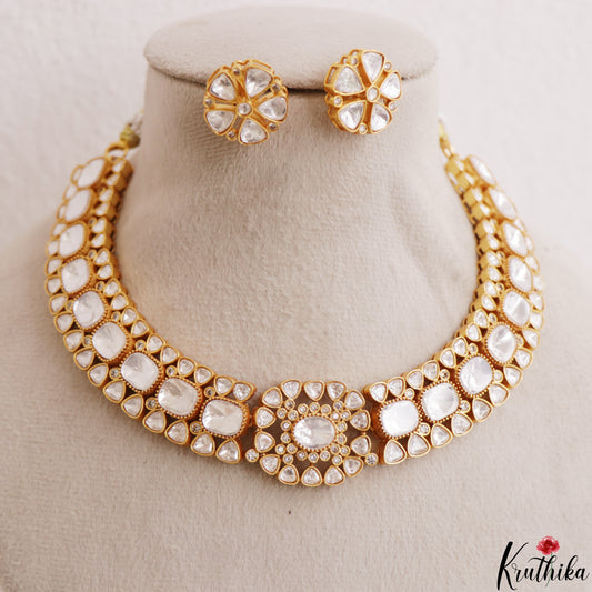Stunning Geometric Motifs Polki Choker NC3188