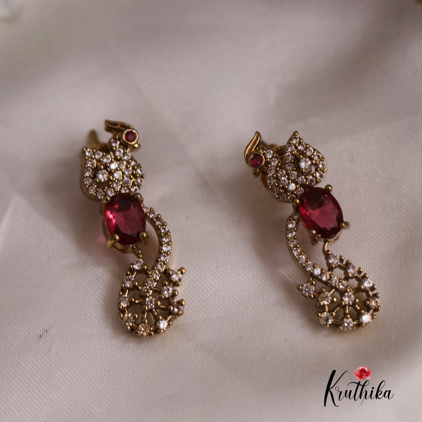 Gracious Peacock AD Victorian Necklace NC2517 (Available In 4 Colours)