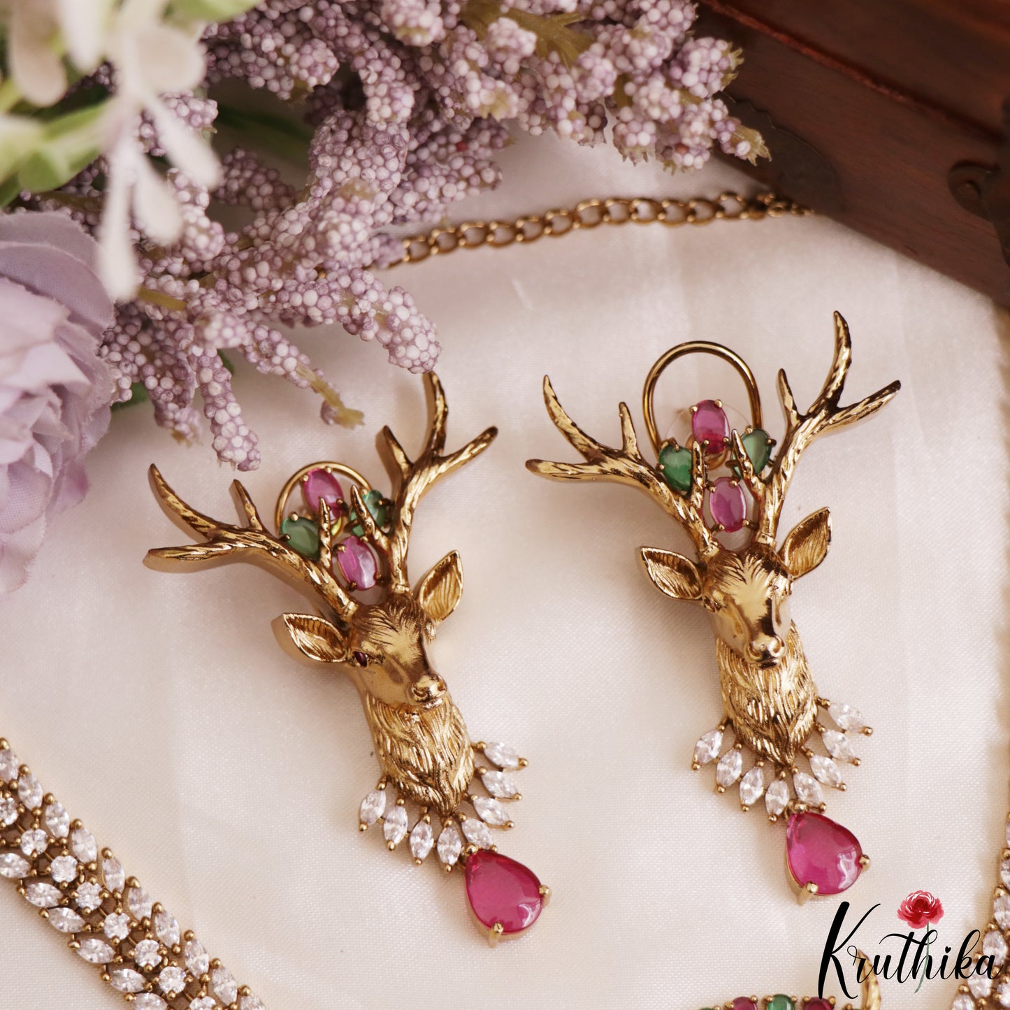 Stunning Deer Motifs CZ Victorian Necklace NC3151 (Available In 4 Colors)