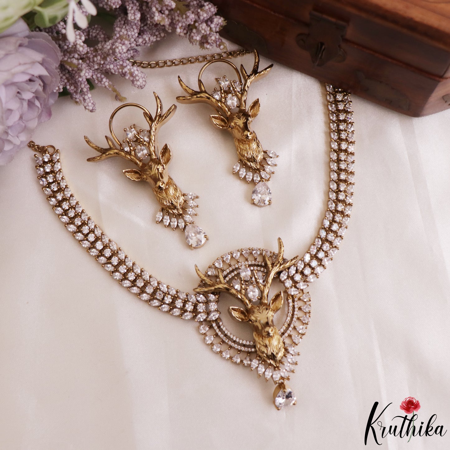 Stunning Deer Motifs CZ Victorian Necklace NC3151 (Available In 4 Colors)