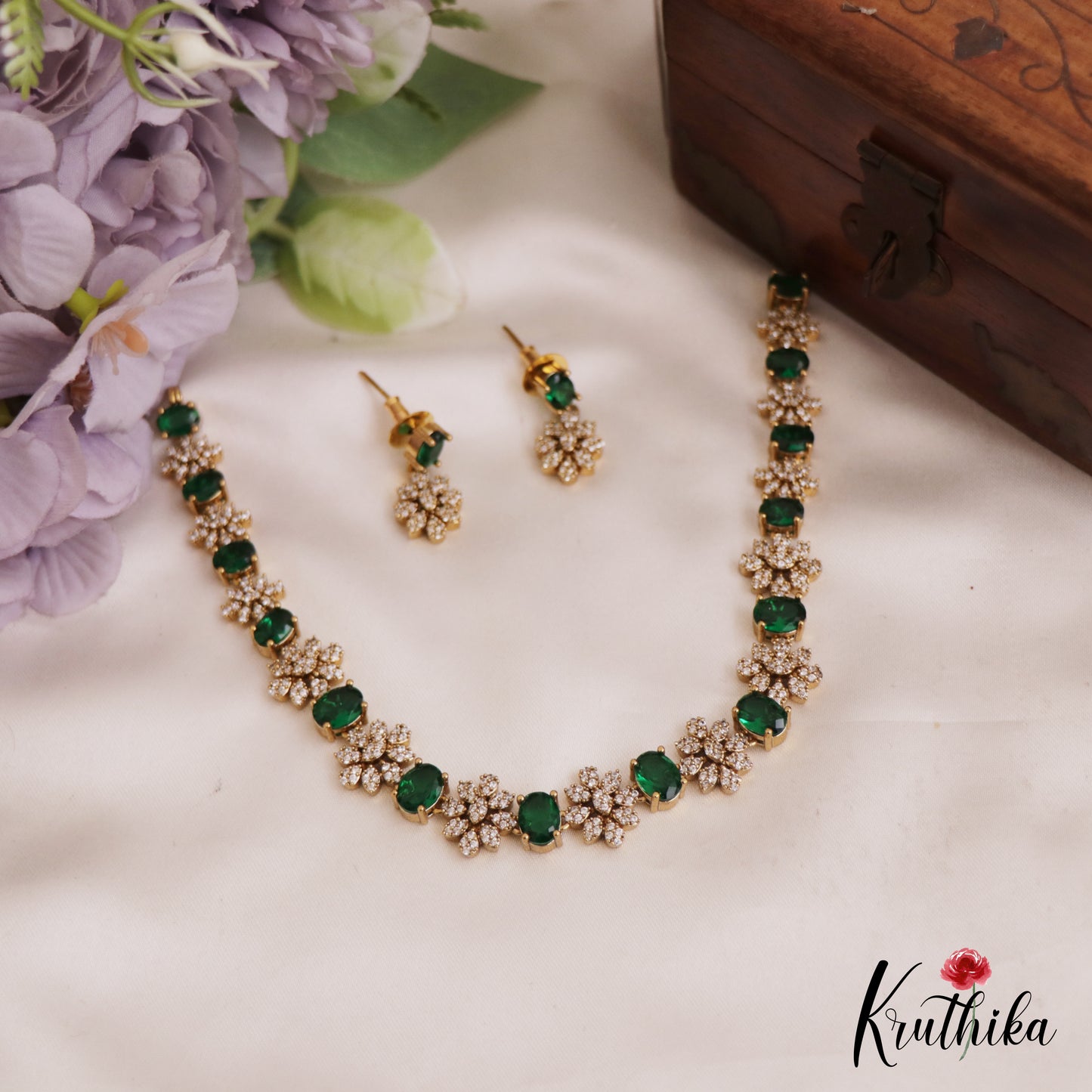 Sparkling AD Floral Motifs Victorian Necklace NC2792 (Available In 4 Colors)