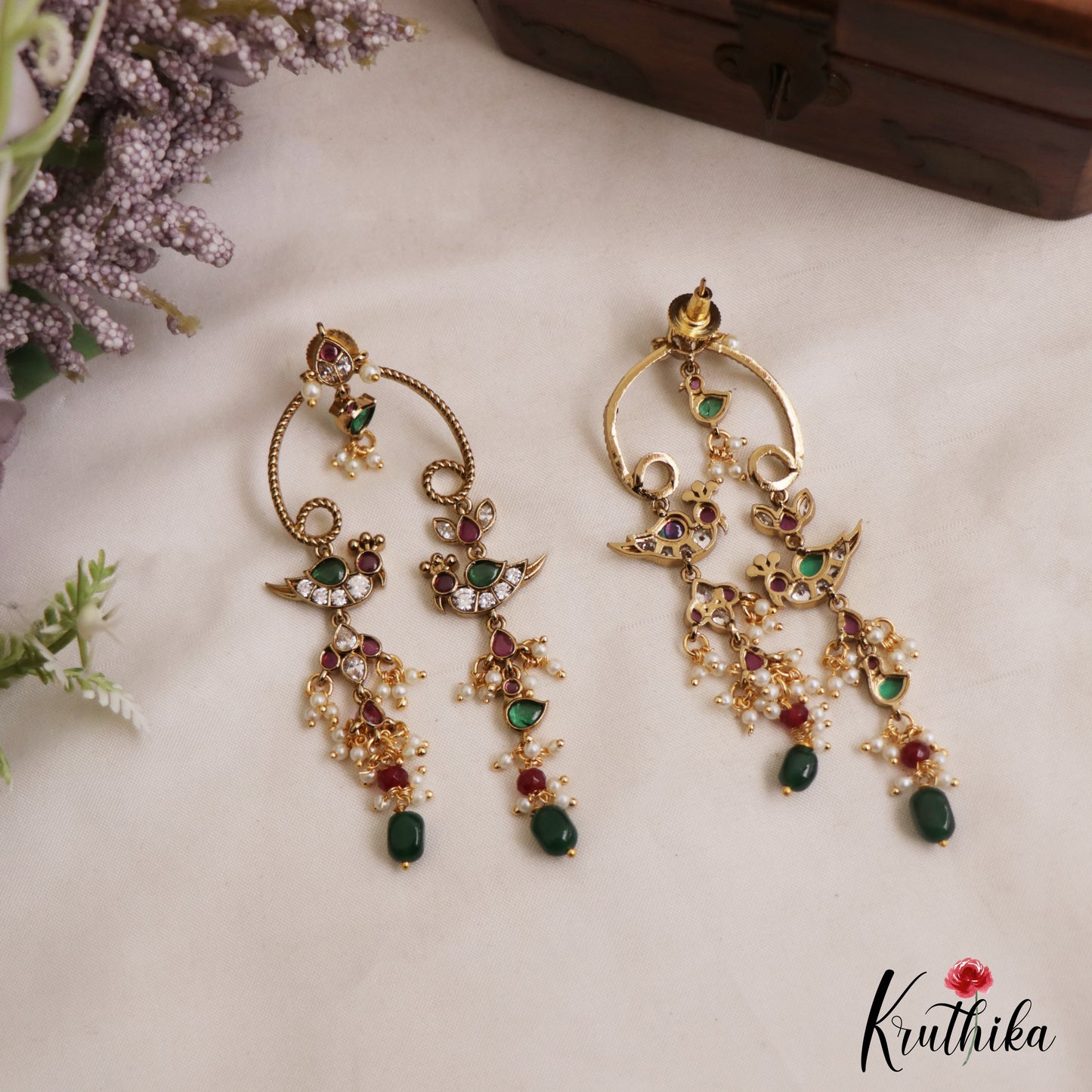 Trendy Peacock Motifs Dangle Drop Earrings E1133