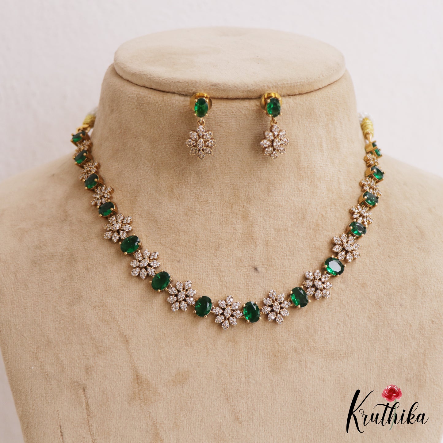 Sparkling AD Floral Motifs Victorian Necklace NC2792 (Available In 4 Colors)
