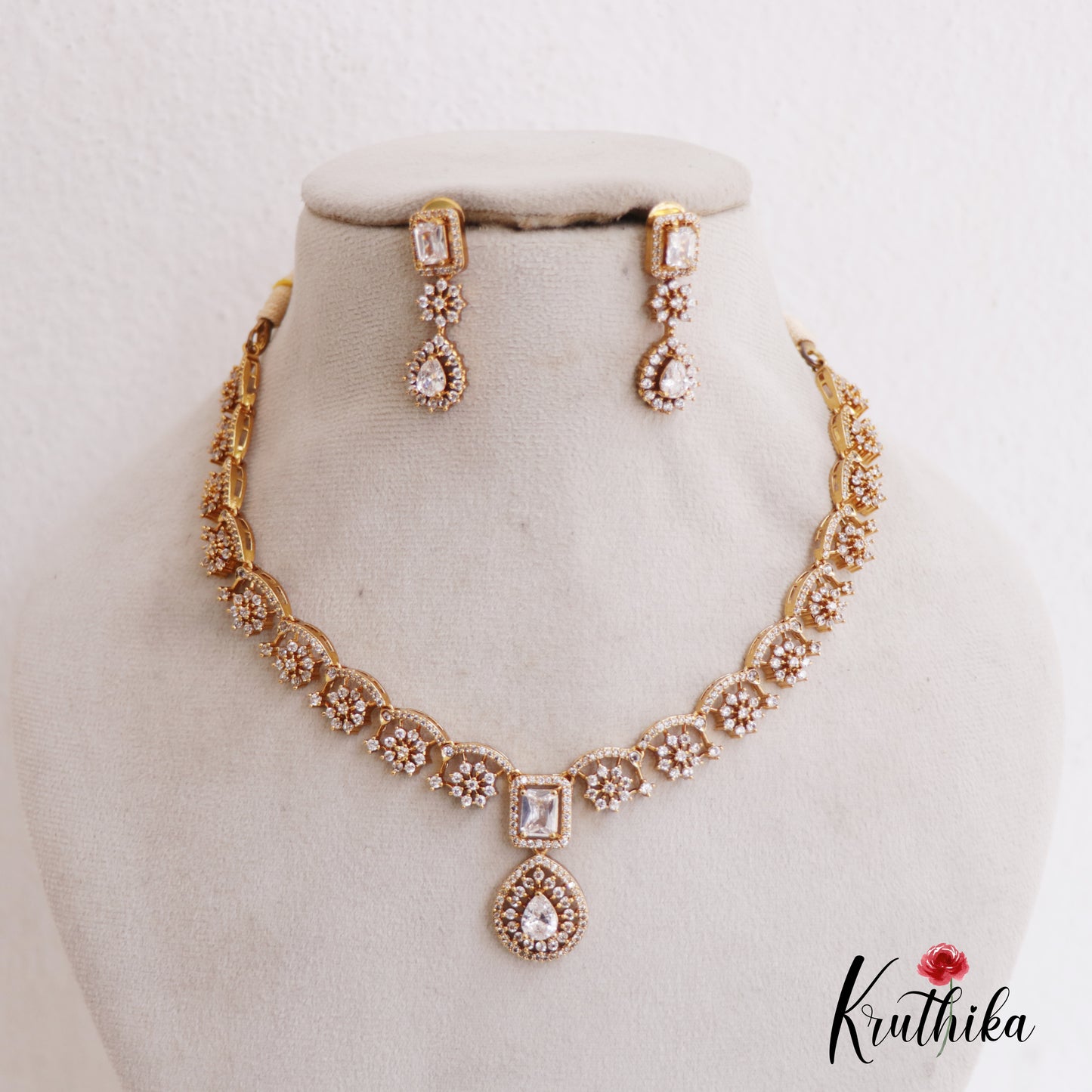Sparkling Floral Motifs AD Necklace NC2669 (Available In 2 Colors)