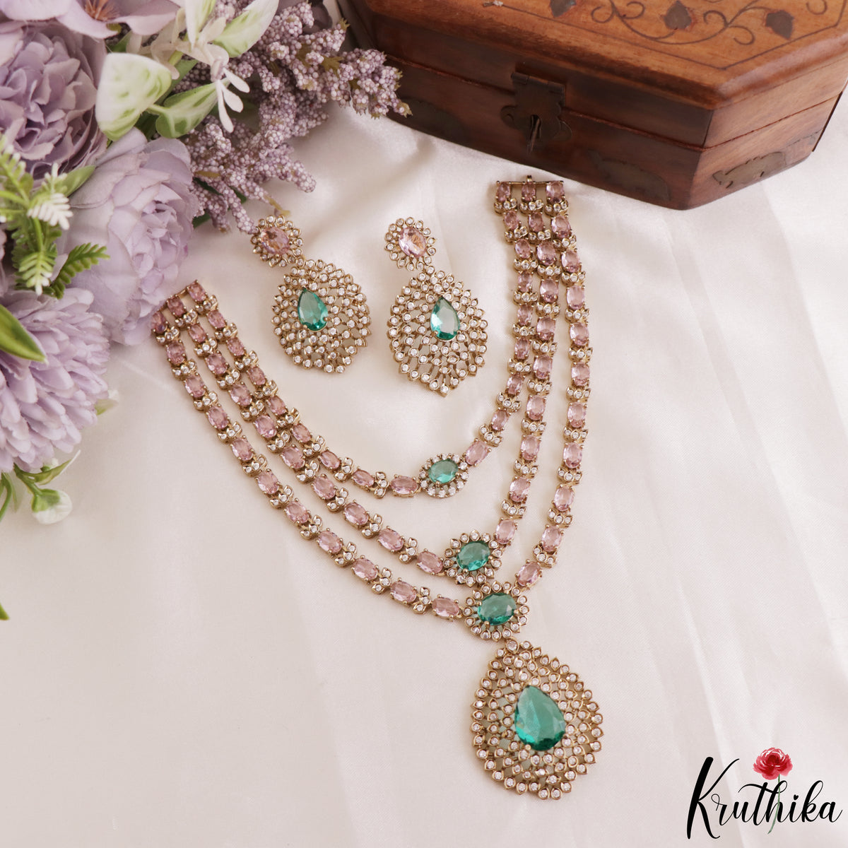 Stunning Teardrop Motifs CZ Victorian Necklace NC3170