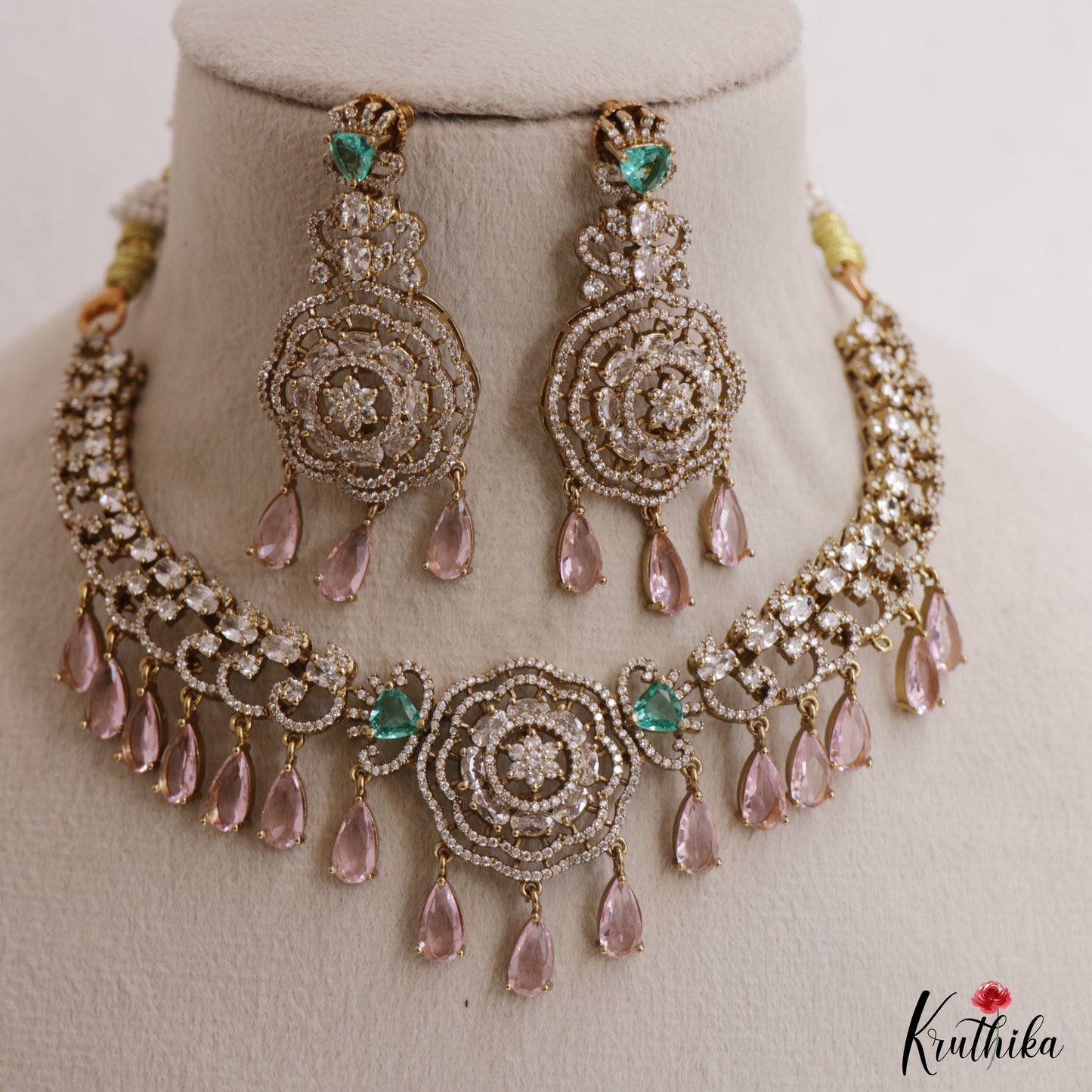 Sparkling Floral Teardrop Motifs CZ Victorian Choker NC3037