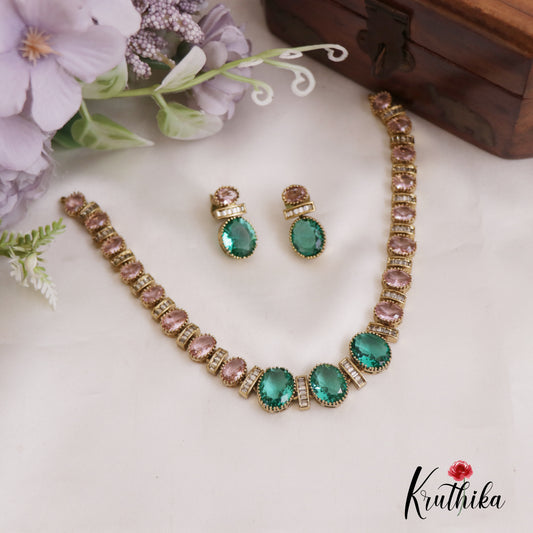 Beautiful Geometric Motifs Victorian Necklace NC2670