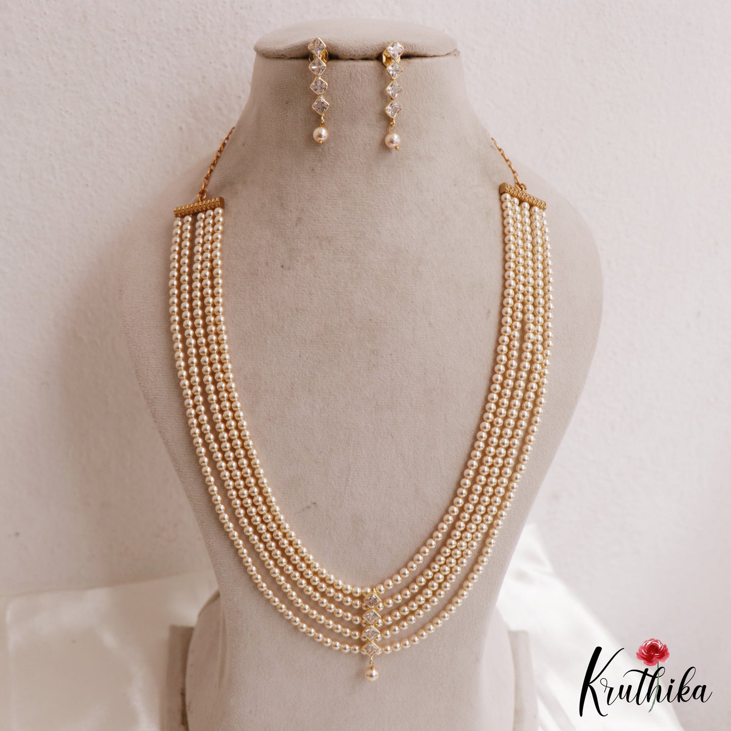 Pretty Sqaure Motifs Multi Layer Pearl Haaram LH2131 (Available In 3 Colors)