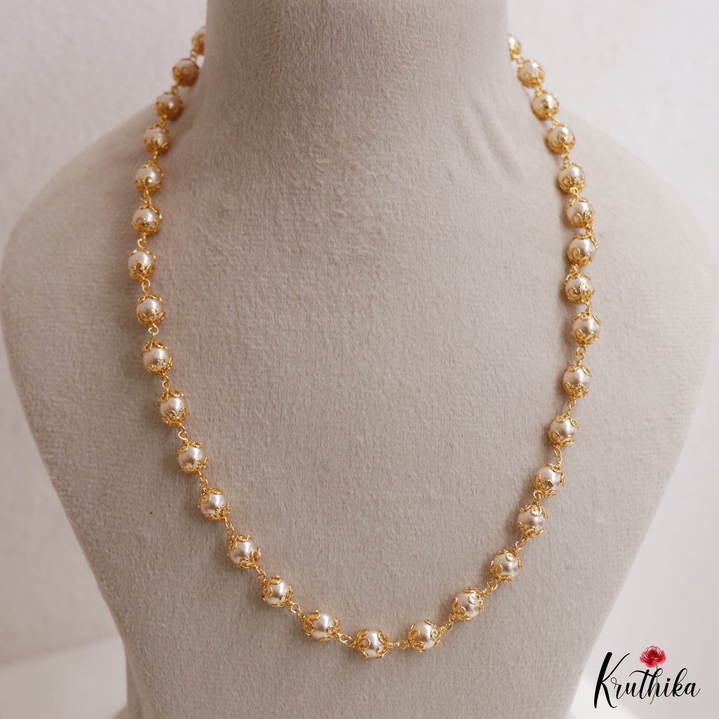 Simple Gold-Tone Pearl Mala NC3040