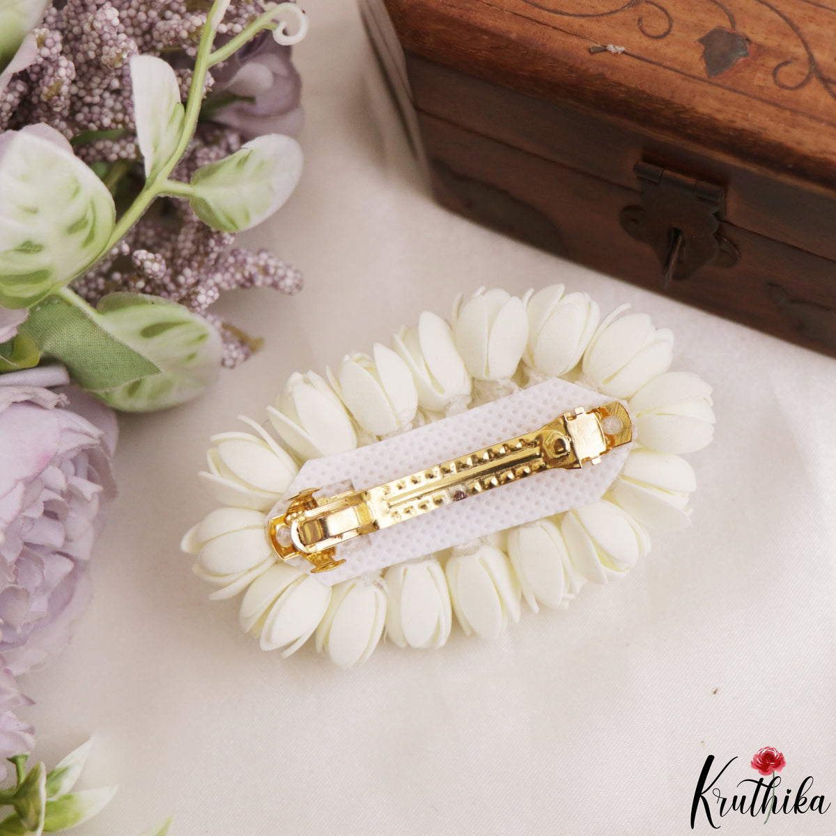 Real look-alike white & pink flowers with attached hair clip G16