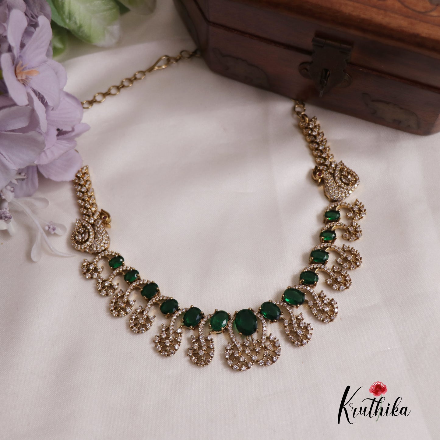 Gracious Peacock AD Victorian Necklace NC2517 (Available In 4 Colours)