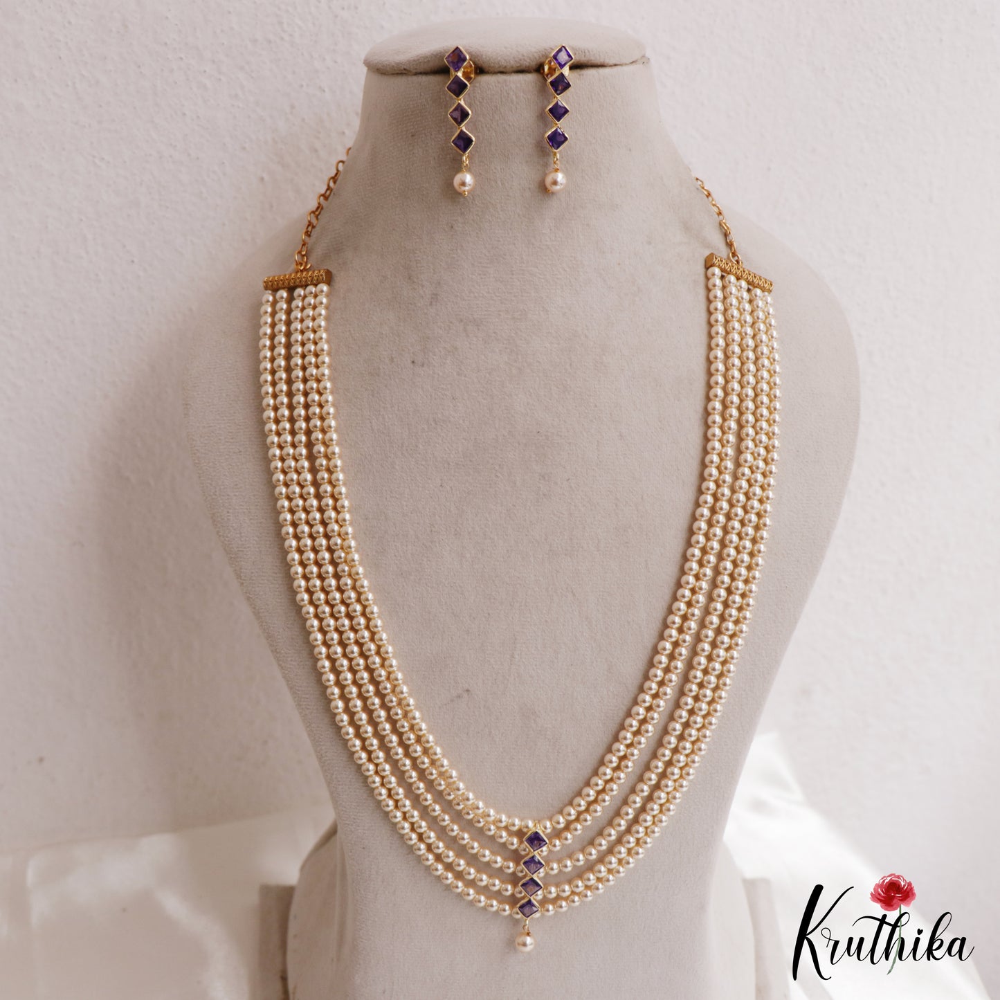 Pretty Sqaure Motifs Multi Layer Pearl Haaram LH2131 (Available In 3 Colors)