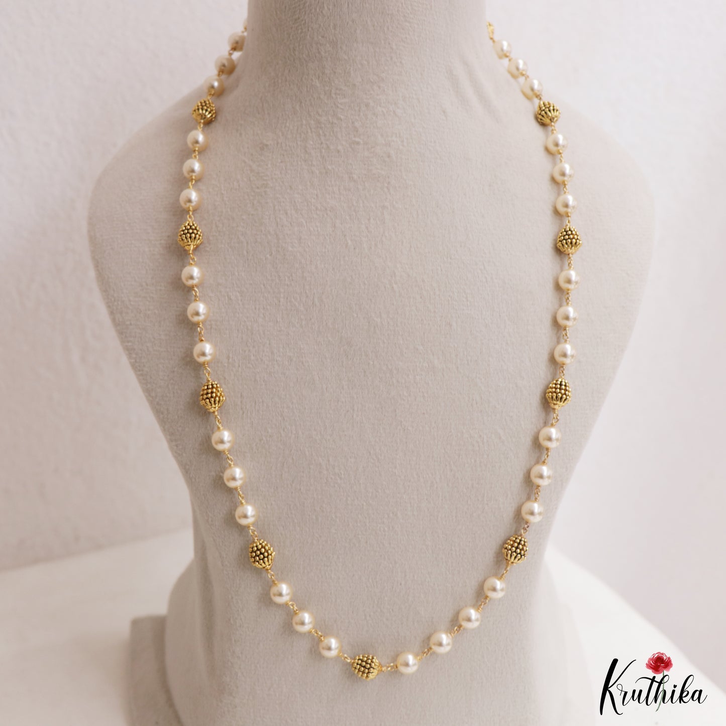 Elegant Gold-Tone Pearl Bead Mala NC3041