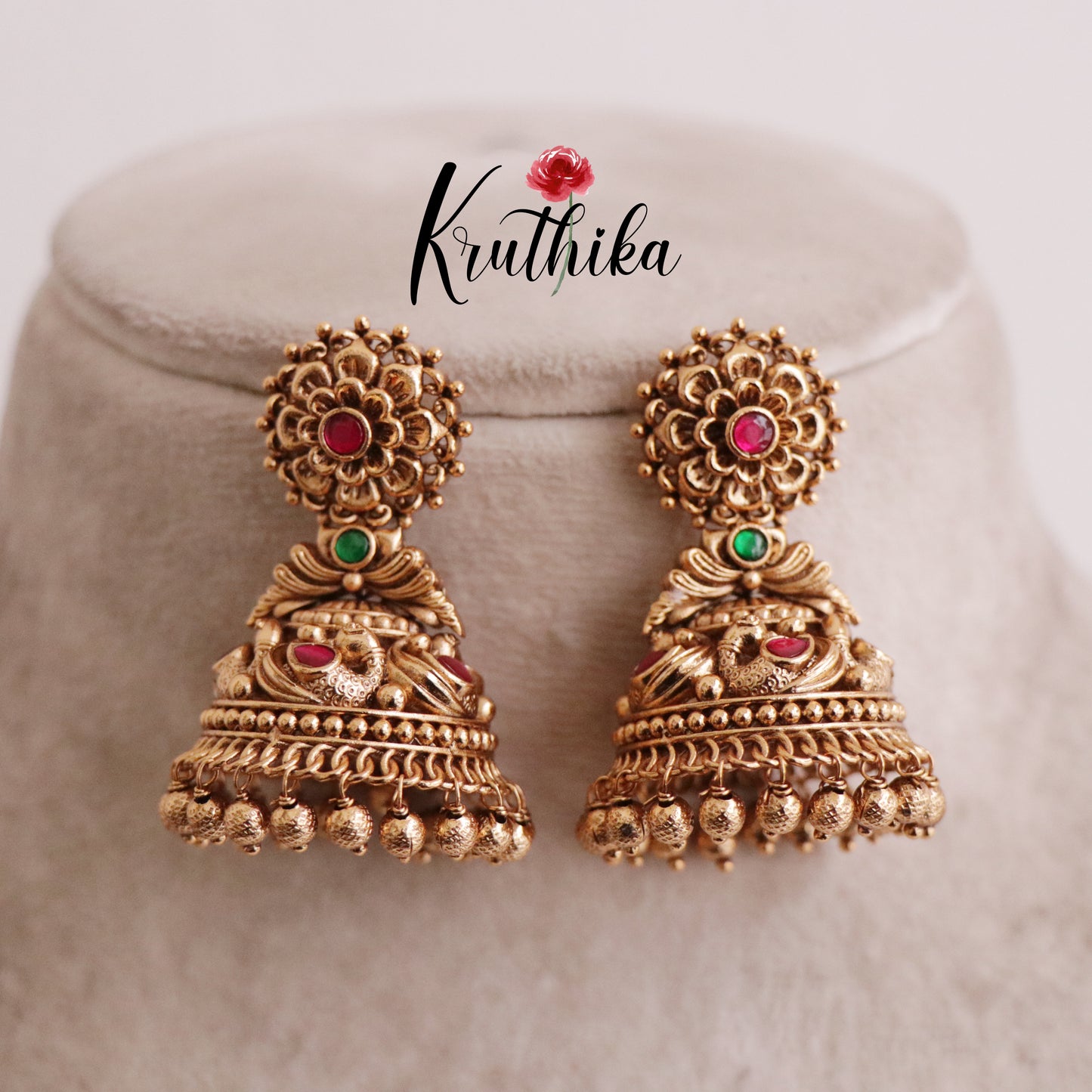 Beautiful Flower Design Jadau Jhumkas (Available in 2 Colours) E505