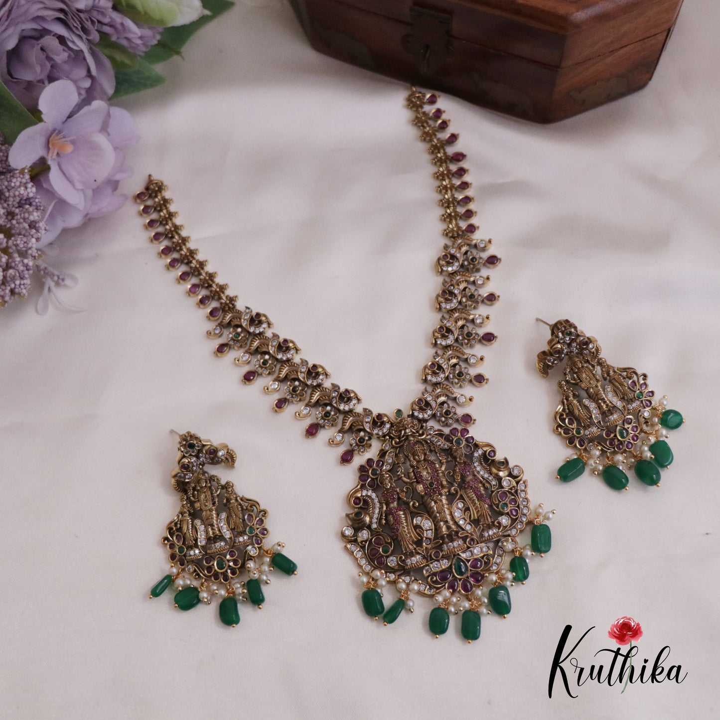 Elegant Antique Victorian Finish Lakshmi Narayana Necklace with Green Beads Drops NC2369