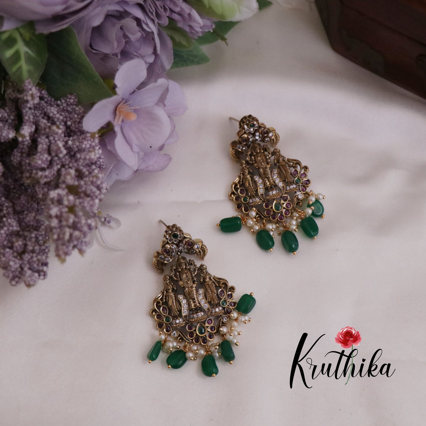 Elegant Antique Victorian Finish Lakshmi Narayana Necklace with Green Beads Drops NC2369