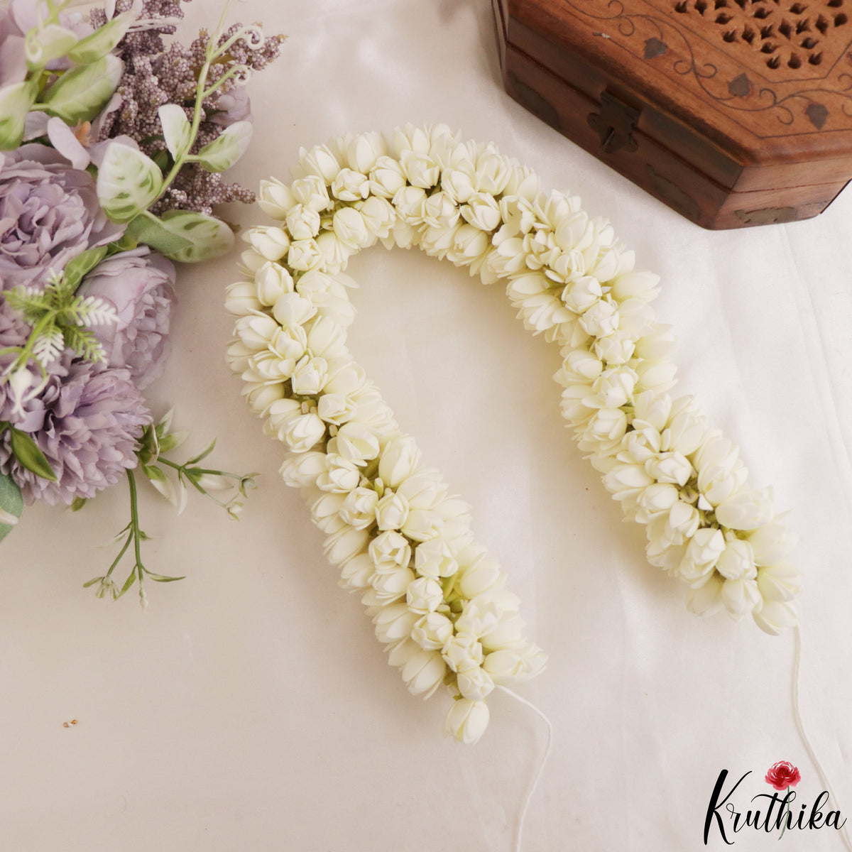 Real-Look alike Flowers Buds String - Light Weight & Reusable G23