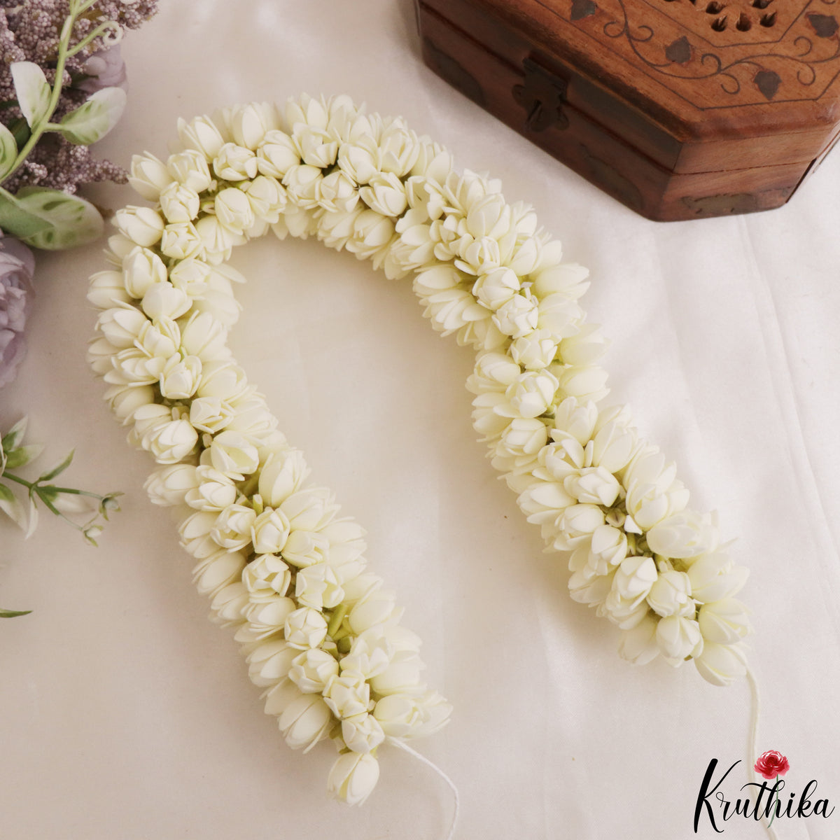 Real-Look alike Flowers Buds String - Light Weight & Reusable G23
