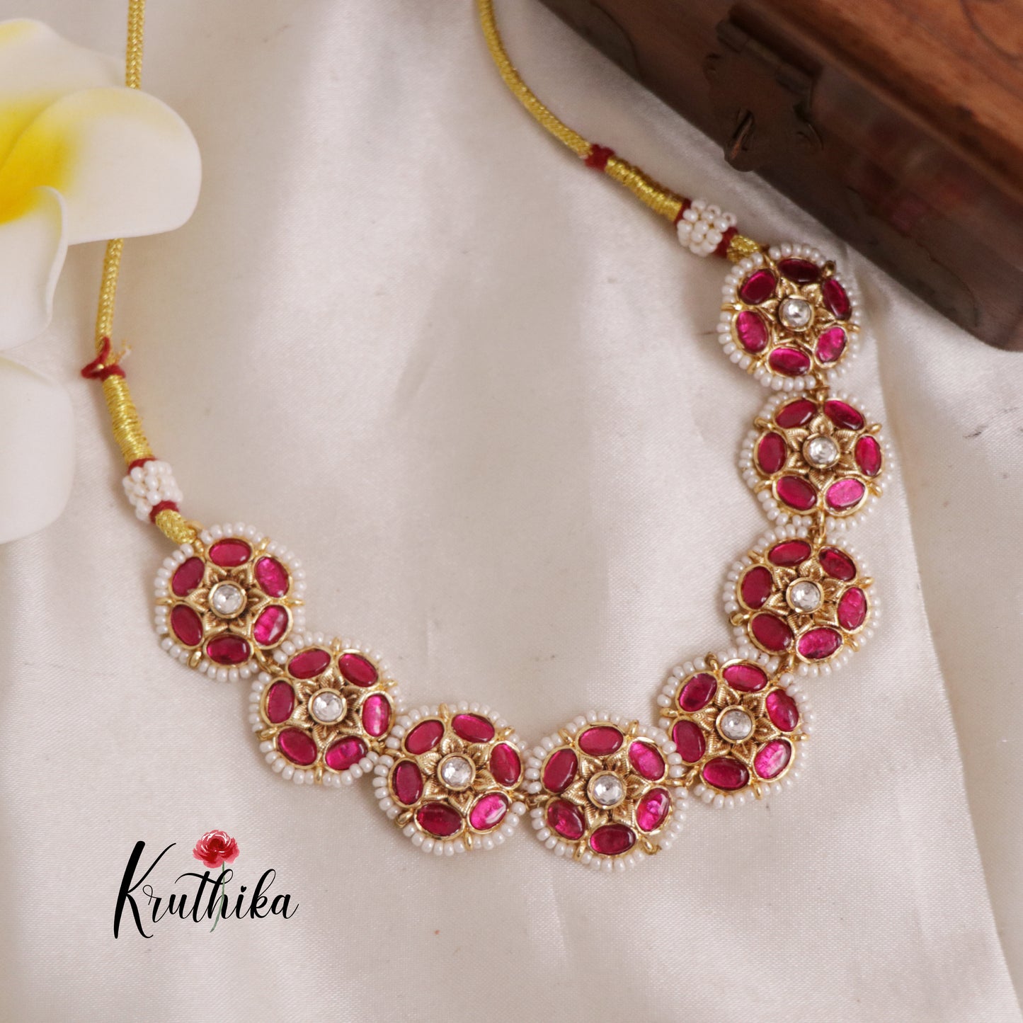 Elegant Jadau Flower necklace NC1921 [Available in 2 colours]