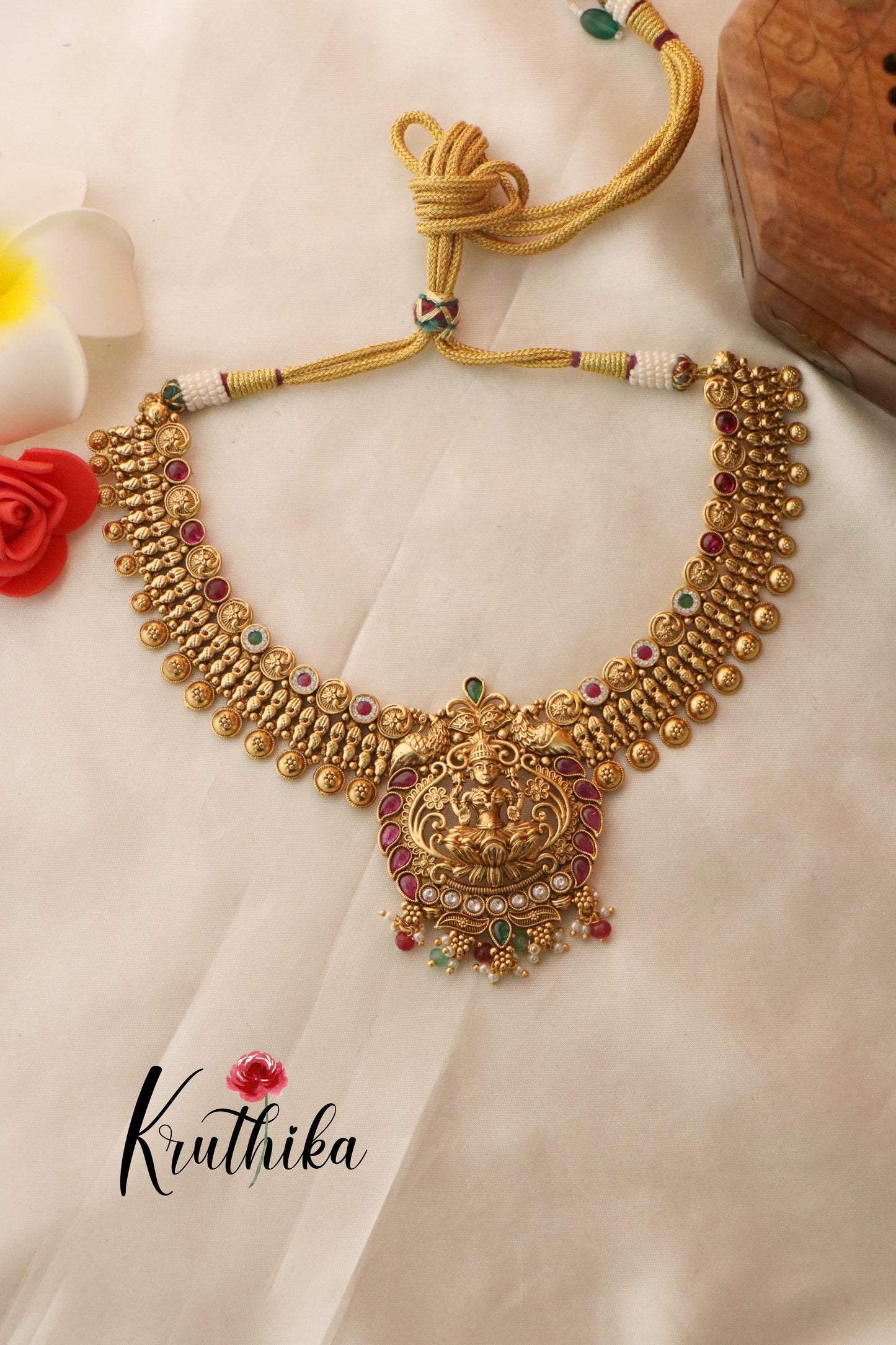 Stunning Lakshmi Kempu Necklace NC1313