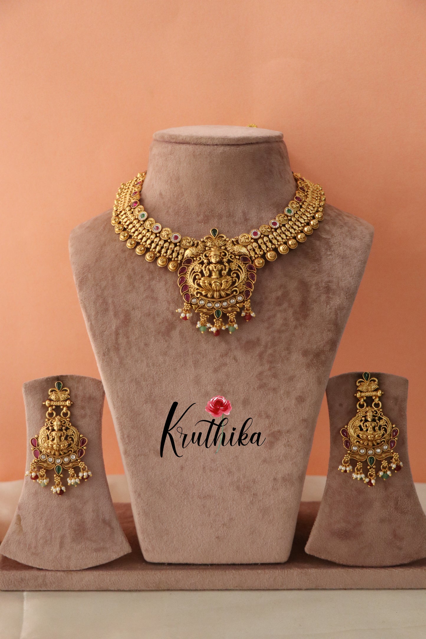 Stunning Lakshmi Kempu Necklace NC1313