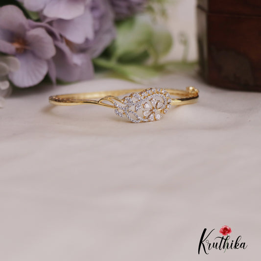Sparkling AD Floral Openable Single Kada B434