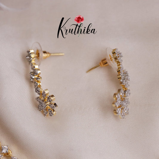 Beautiful Golden Bloom Diamond Necklace Set NC2076