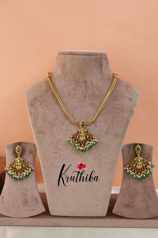 Pretty Lakshmi Chain Set with Green Beads NC1304