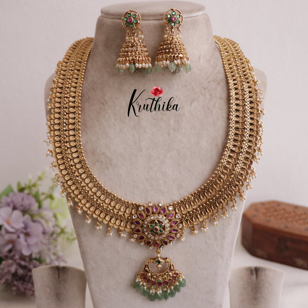 Royal Two layer No-Idol Jadau Floral Haaram with Pastel Green Drops LH1897