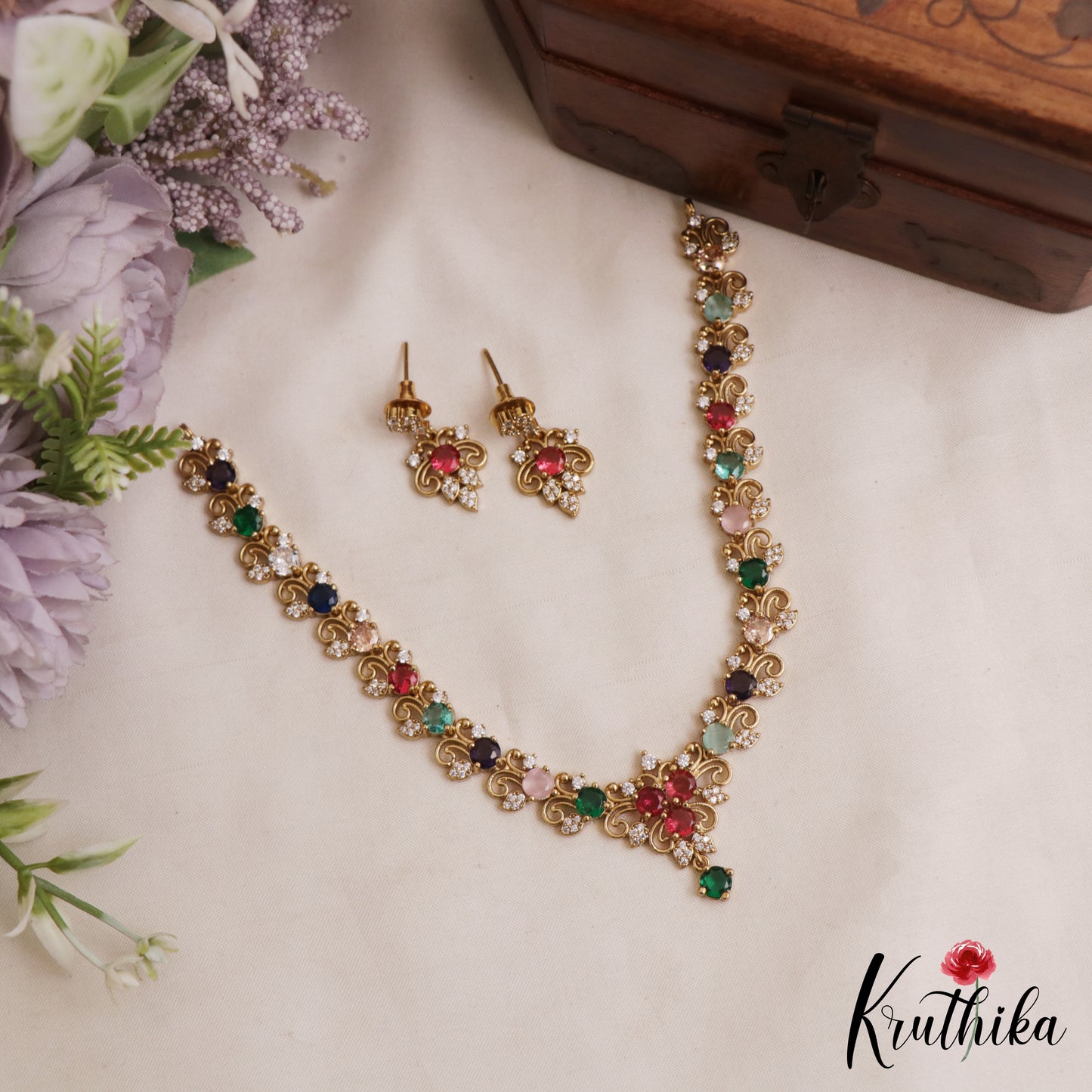 Trendy Floral Leaf Motifs CZ Necklace NC3055