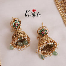Royal Two layer No-Idol Jadau Floral Haaram with Pastel Green Drops LH1897