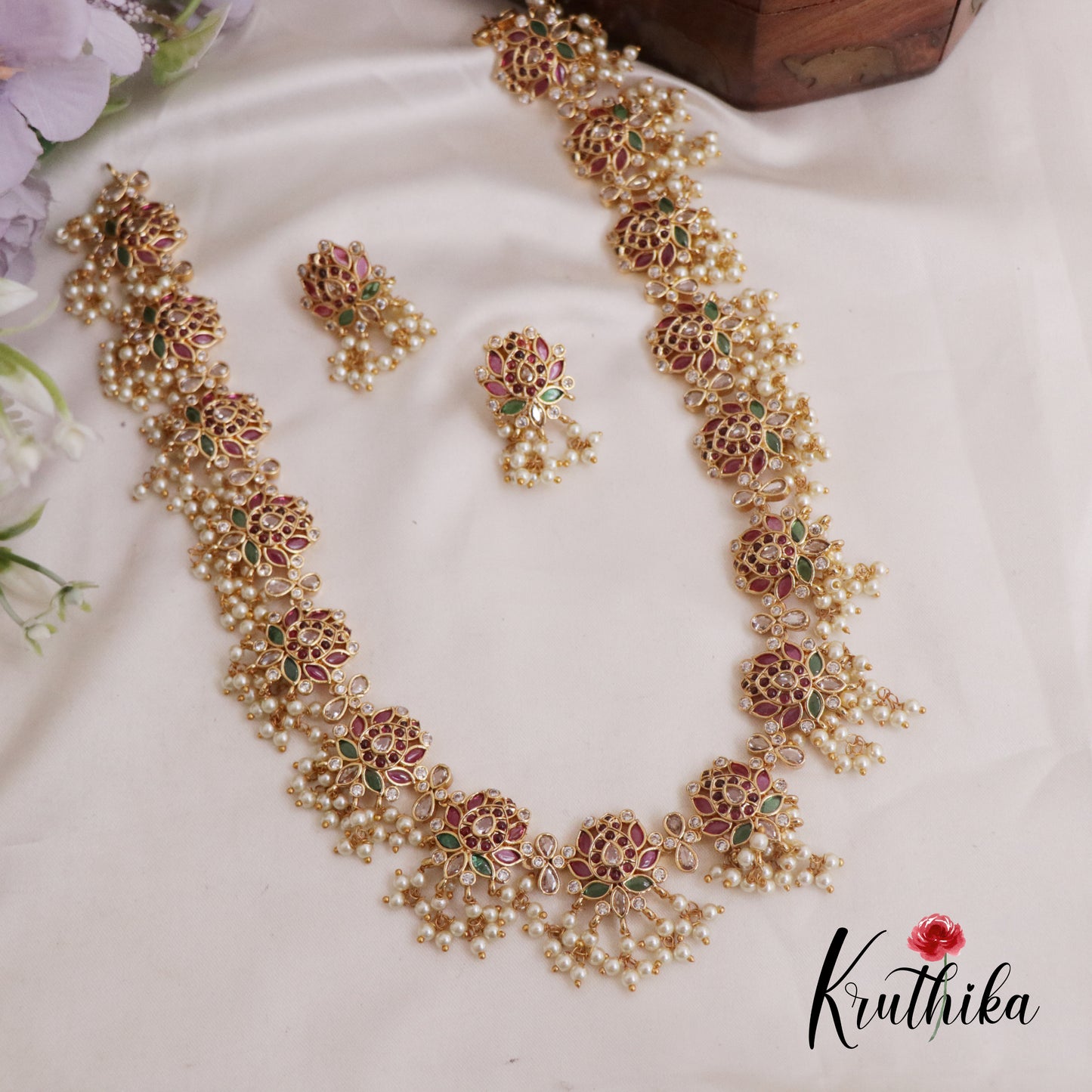 Beautiful AD Kemp Lotus Guttapusalu Haaram LH1991