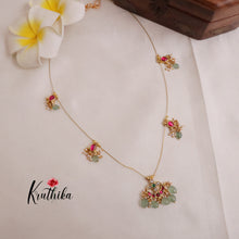 Simple Jadau Pendant Invisible Chain with Pastel Green Beads NC2020