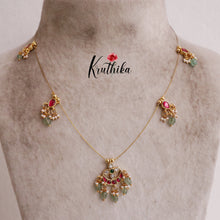 Simple Jadau Pendant Invisible Chain with Pastel Green Beads NC2020