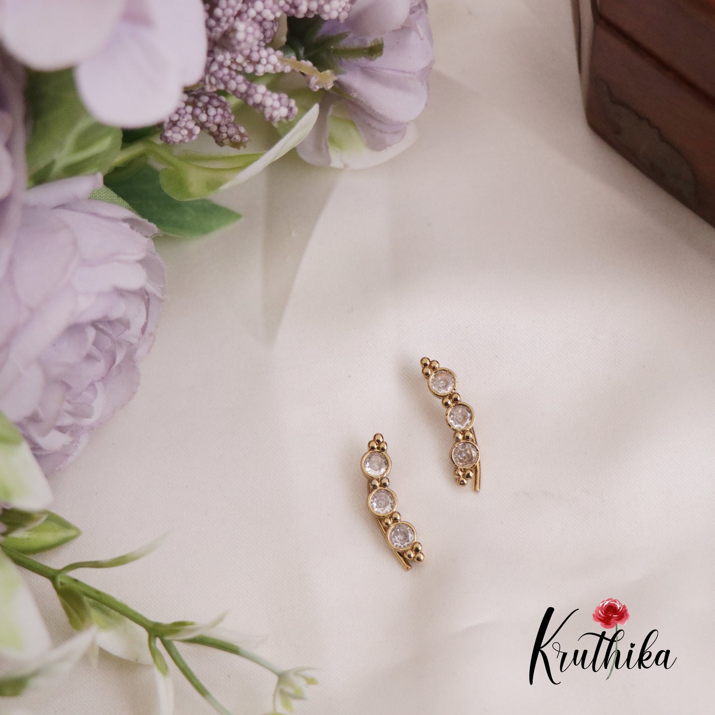 Simple Dainty AD Stones  Ear climbers / Ear cuffs E720